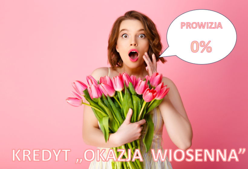 kobieta z otwartymi ustami tak jakby krzyczała prowizja 0 procent, na dole napis kredyt okazja wiosenna
