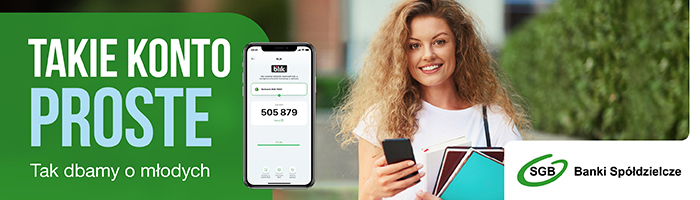 dziewczyna w długich włosach z telefonem w ręku a obok telefon z BLIKIEM na ekranie